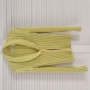 JH Collectibles Cardigan Sweater  Sz L. Lime.   Snap Closure